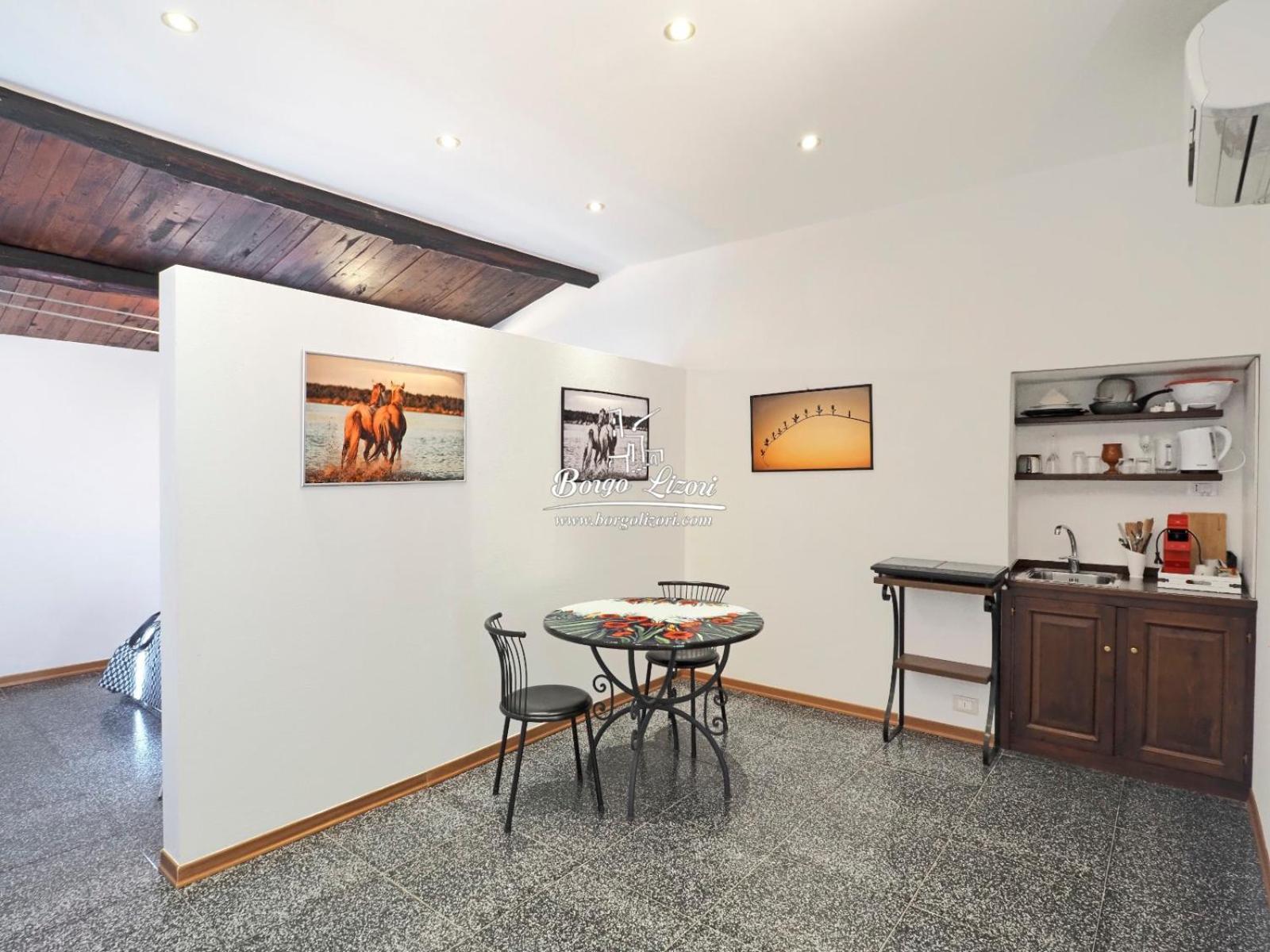 Relais Borgo Lizori Country House Campello sul Clitunno Buitenkant foto