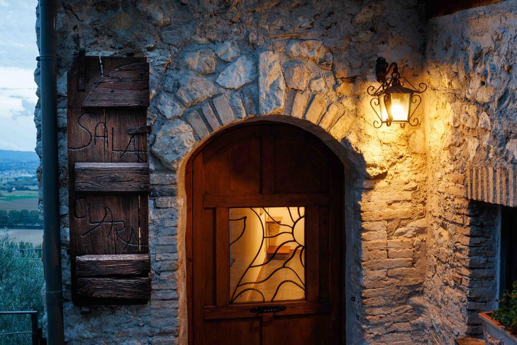 Relais Borgo Lizori Country House Campello sul Clitunno Buitenkant foto
