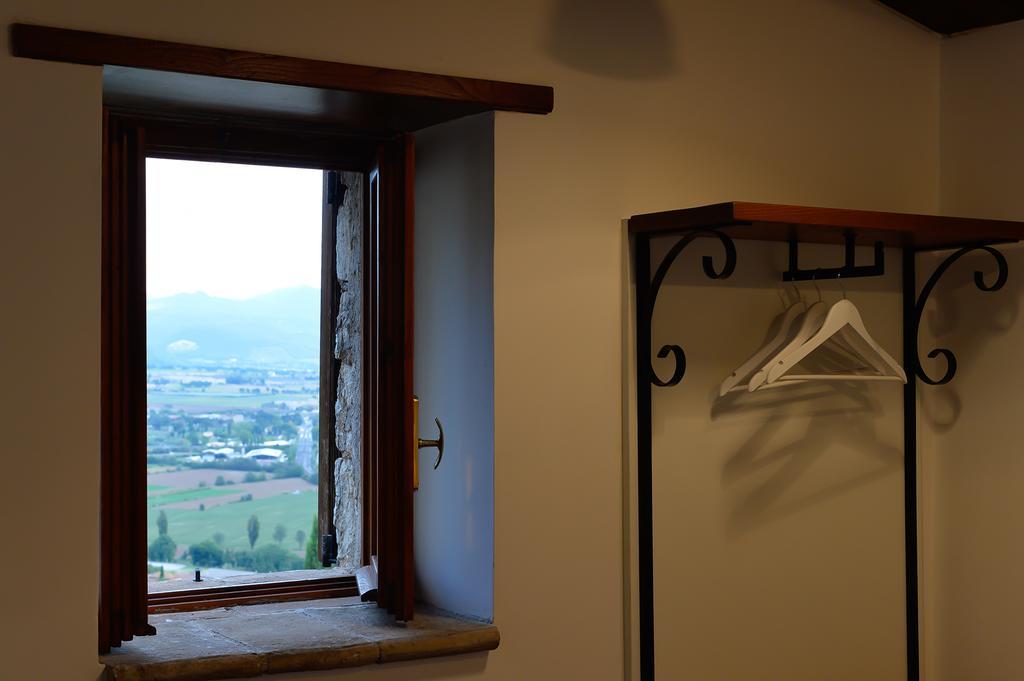Relais Borgo Lizori Country House Campello sul Clitunno Buitenkant foto